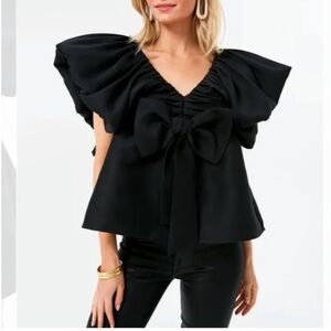 Black Brooke Blouse TUCKERNUCK